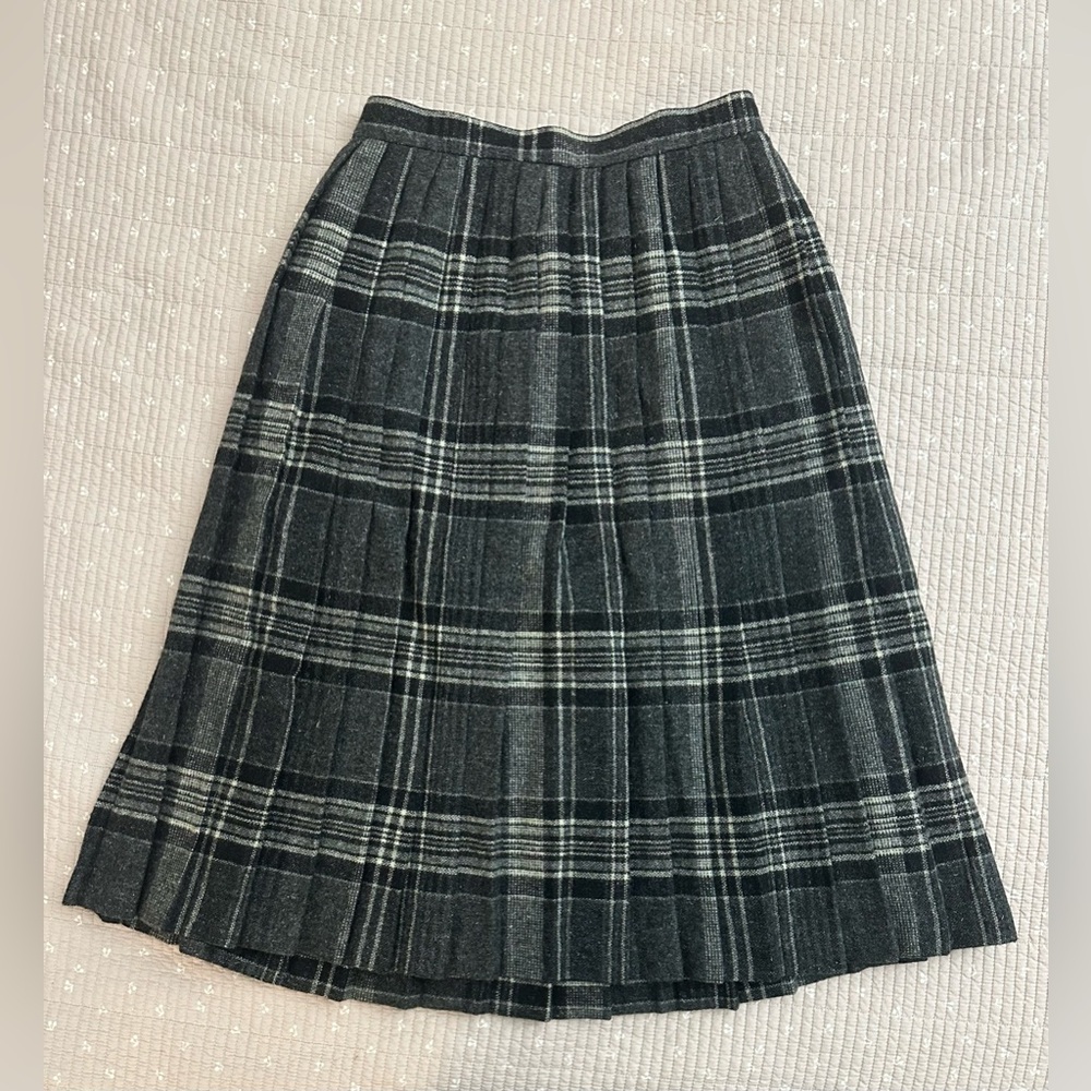(Sold) Vintage Pleated Wool Midi Skirt